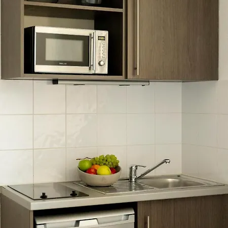 Adagio Access Sur Marne Appart hôtel 3*