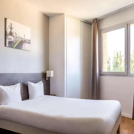 Vacanceole Paris Quai De Marne - Ex Adagio Aparthotel Nogent-sur-Seine