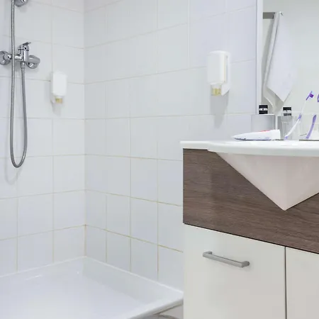 Aparthotel Vacanceole Paris Quai De Marne - Ex Adagio 3*
