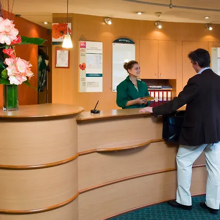 Vacanceole Paris Quai De Marne - Ex Adagio Aparthotel 3*